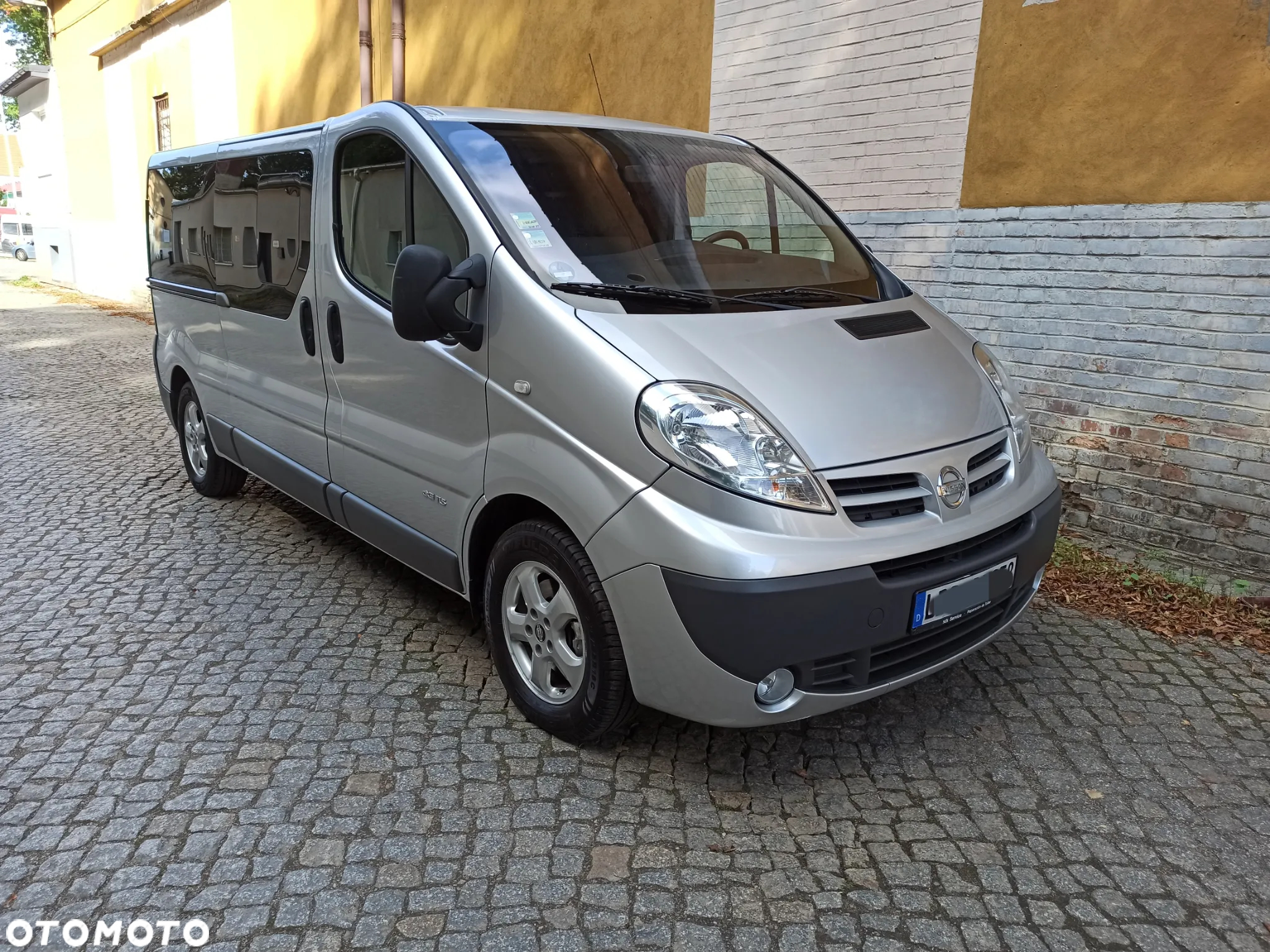Opel Vivaro L2H1 2.9t Essentia - 2