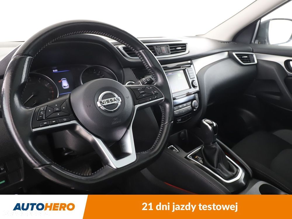 Nissan Qashqai - 11