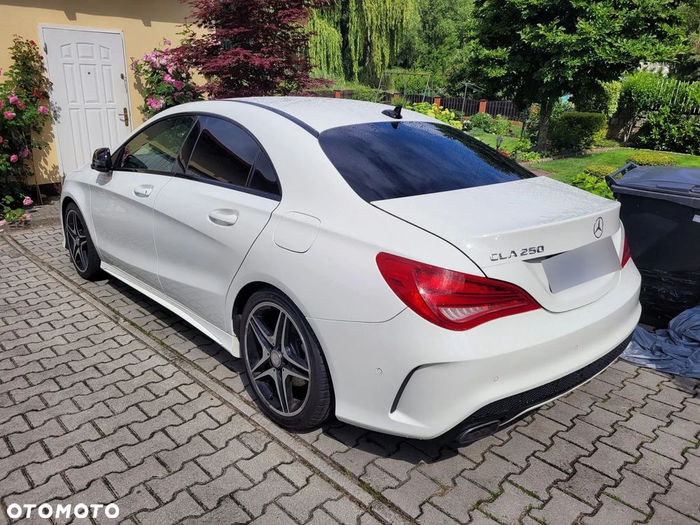 Mercedes-Benz CLA 250 4-Matic Sport - 2