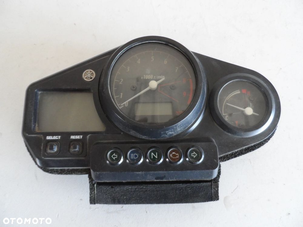 YAMAHA TDM 900 licznik zegary - 1