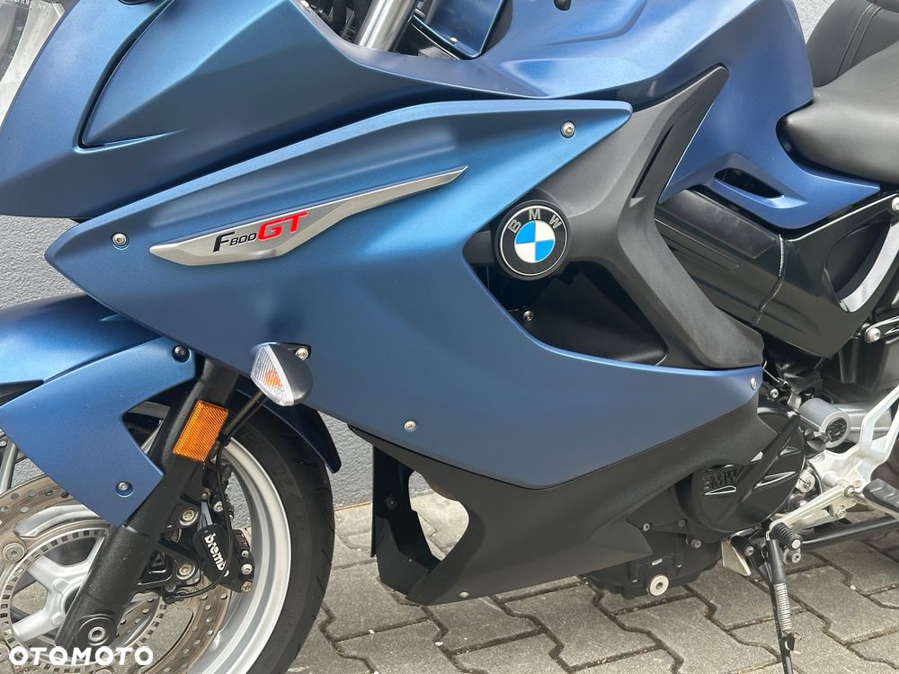 BMW F - 15