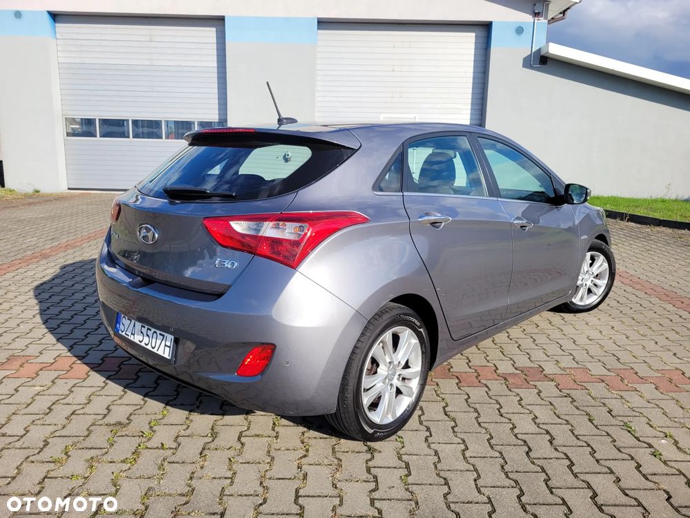 Hyundai i30 1.6 GDI DCT Premium - 35