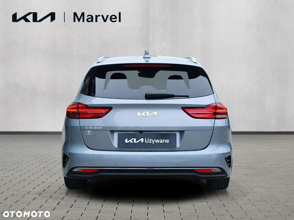 Kia Ceed - 5