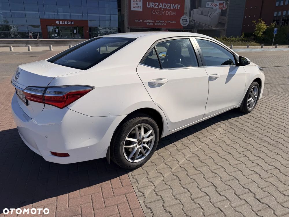 Toyota Corolla 1.6 Active EU6 - 5
