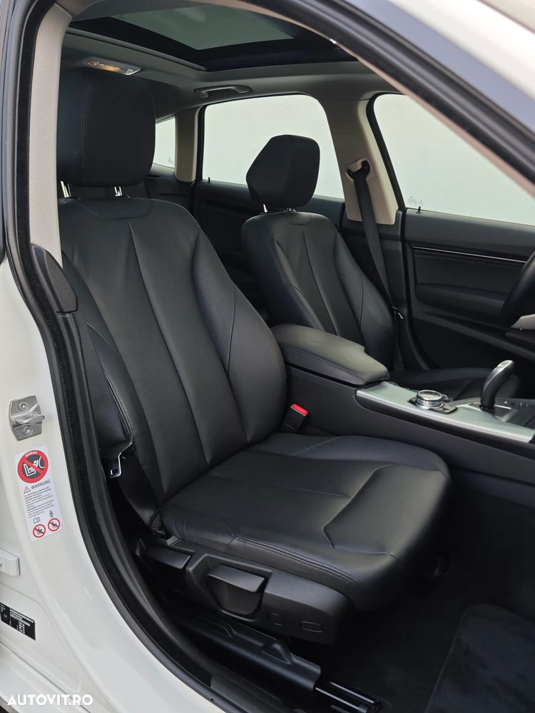 BMW Seria 3 320d Aut. - 7