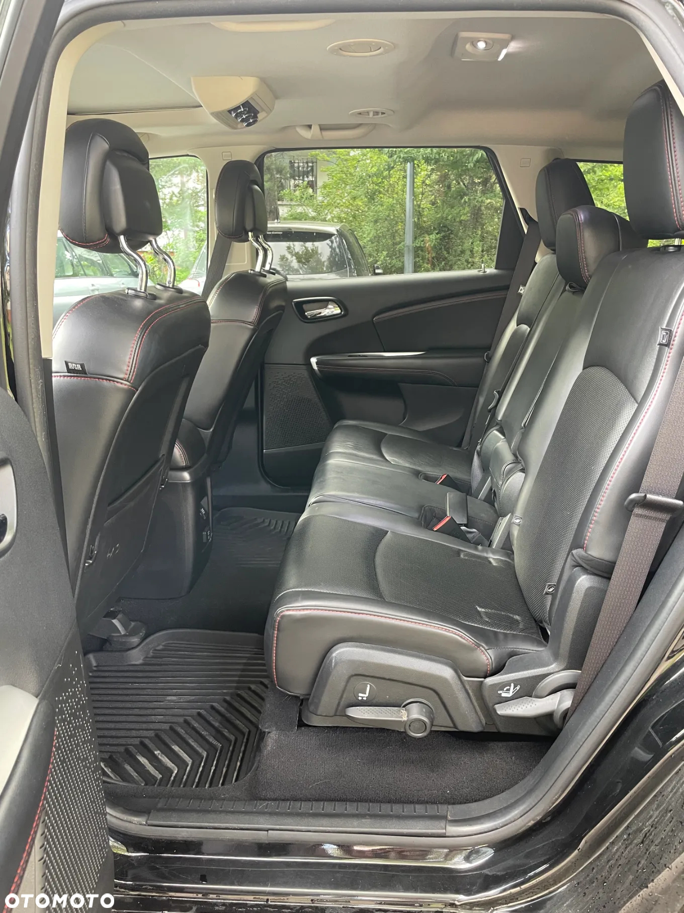 Dodge Journey - 10