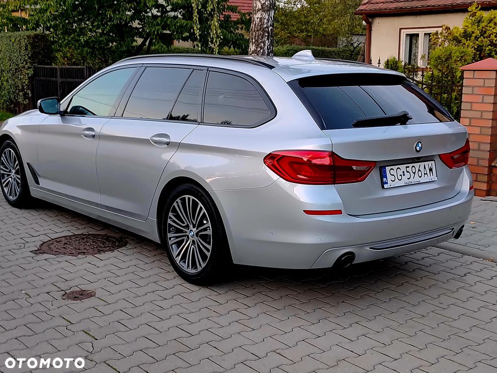 BMW Seria 5 520d Sport Line sport - 3