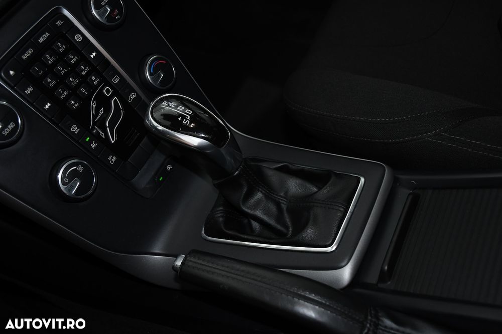 Volvo V40 - 19