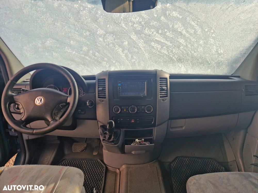 Volkswagen Crafter - 13