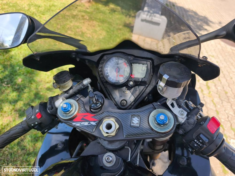 Suzuki GSX-R 1000 - 13
