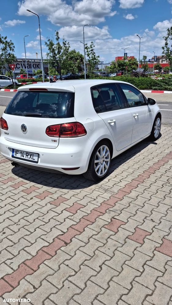 Volkswagen Golf - 5