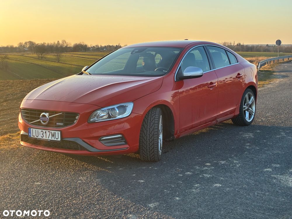 Volvo S60 T3 R-Design Momentum - 2