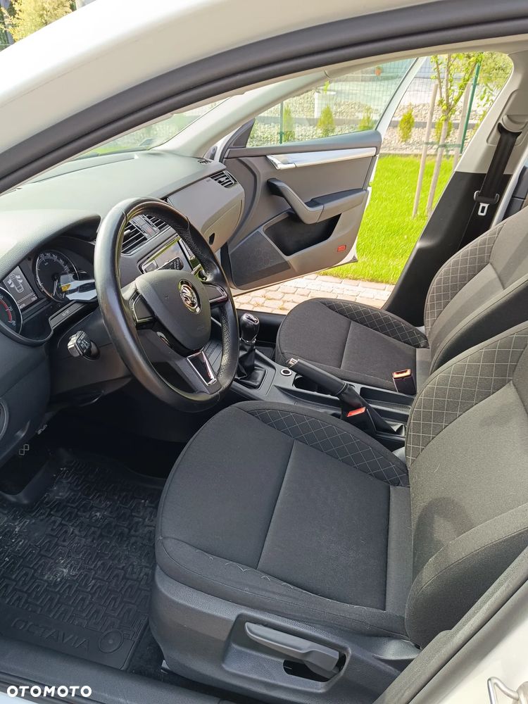 Skoda Octavia 1.2 TSI Active EU6 - 20