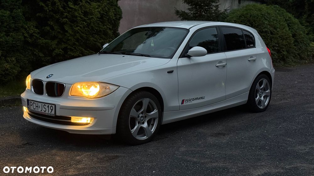 BMW Seria 1 116i - 15