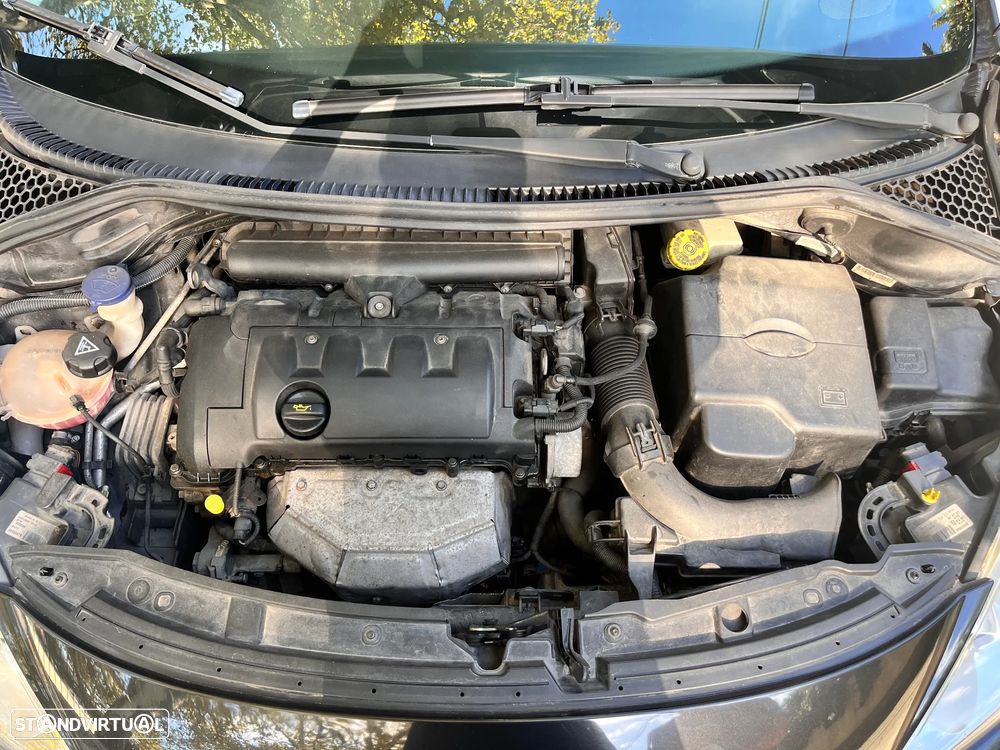 Peugeot 207 1.4 16V Open - 10
