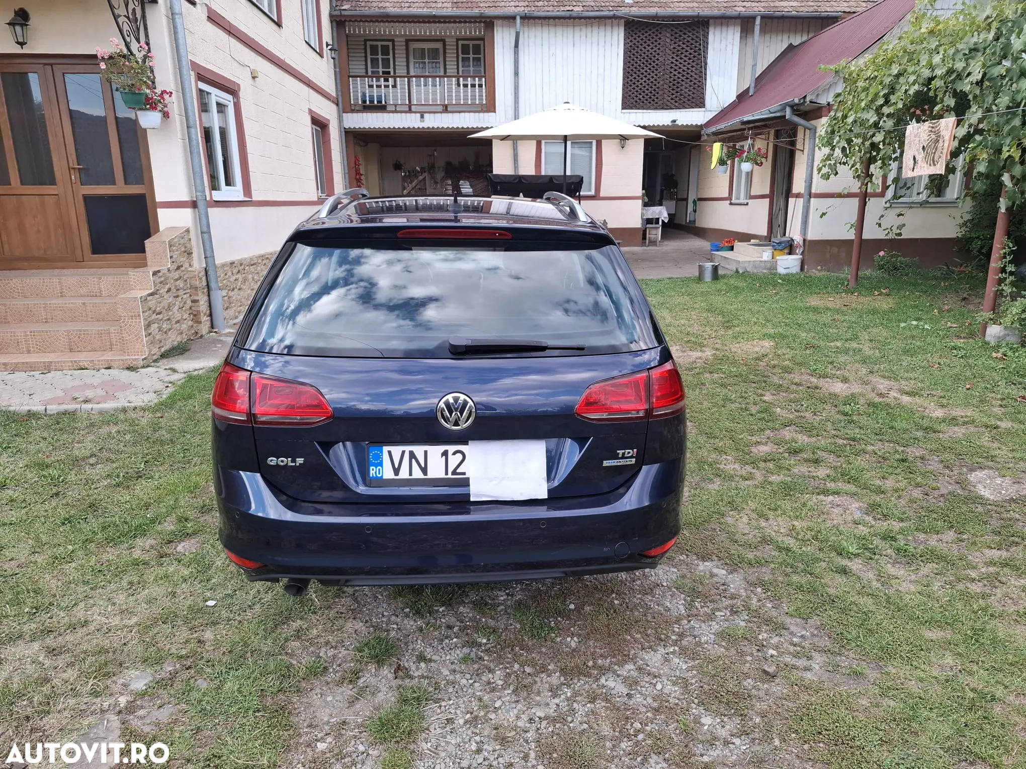 Volkswagen Golf 1.6 TDI BlueMotion Technology Comfortline - 2