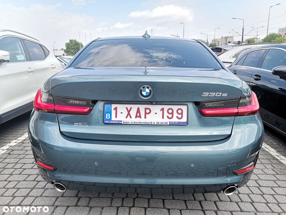 BMW Seria 3 320i Advantage - 5
