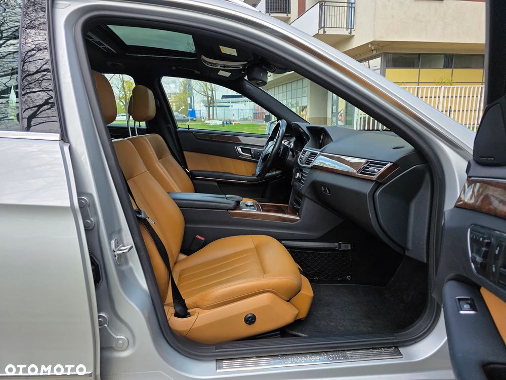 Mercedes-Benz Klasa E 350 4Matic Avantgarde Sport Edition AMG - 34