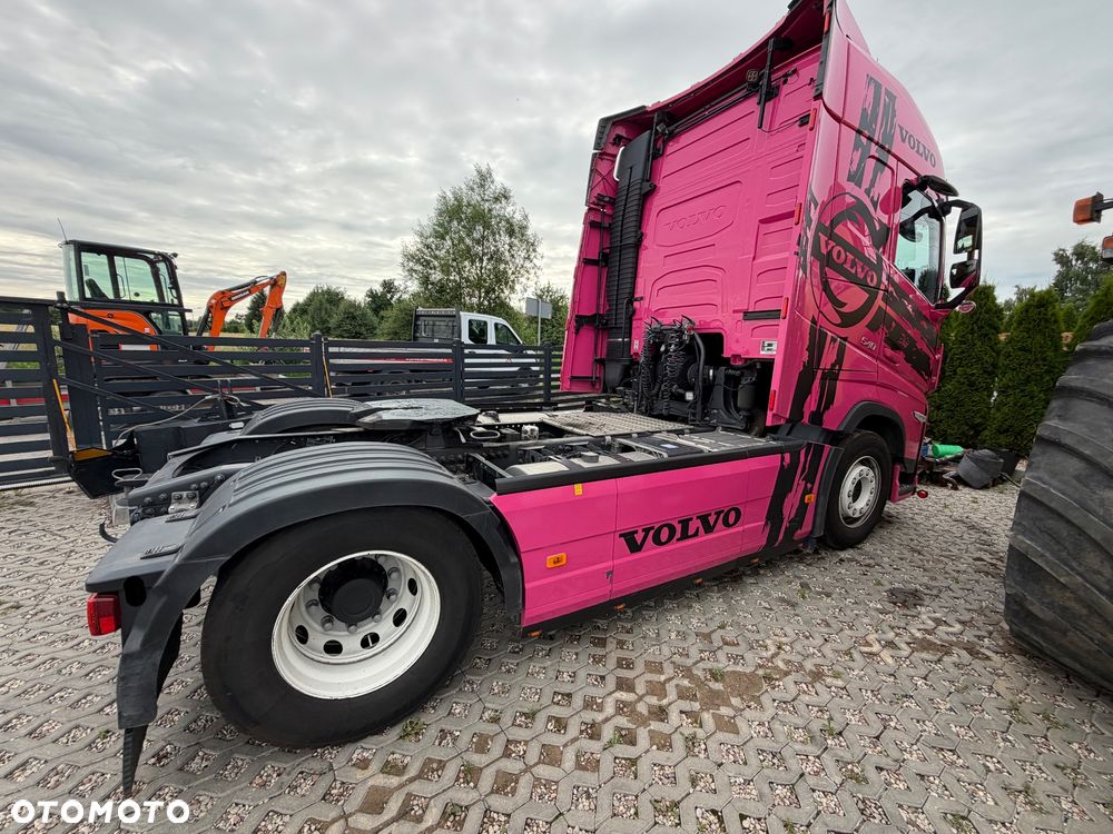 Volvo - 21
