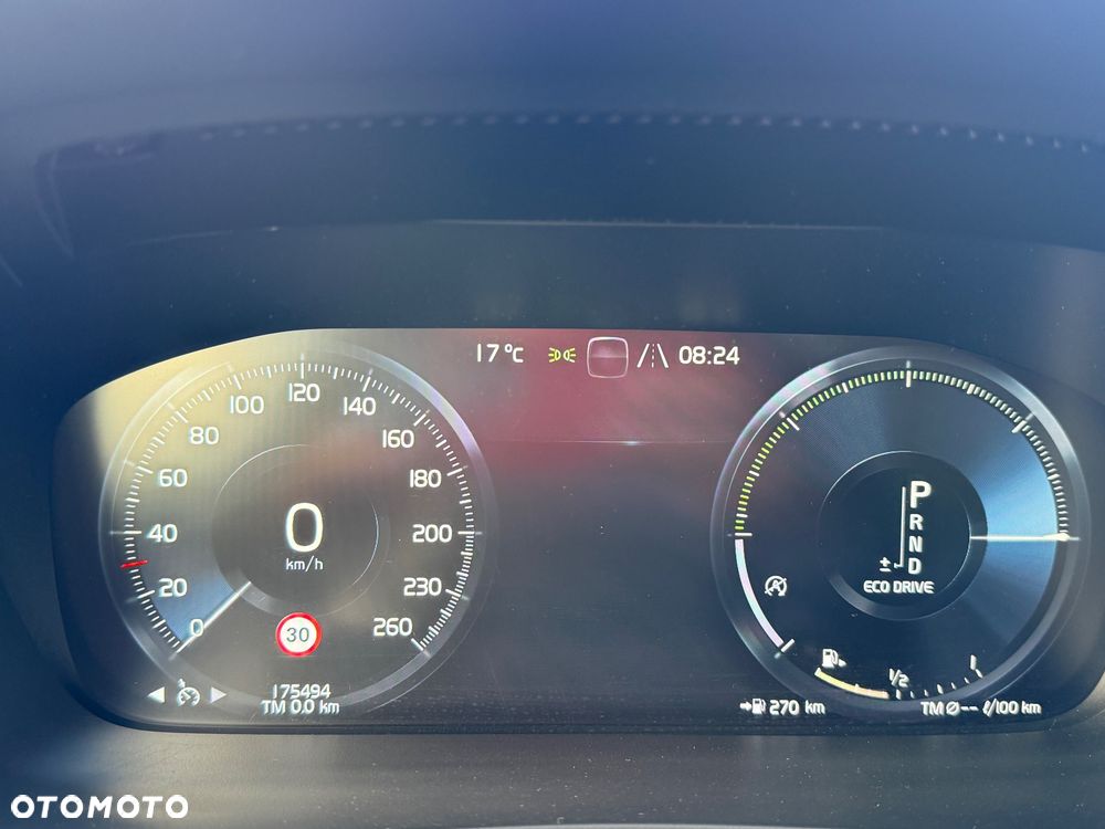 Volvo V60 D3 Geartronic Momentum Pro - 28