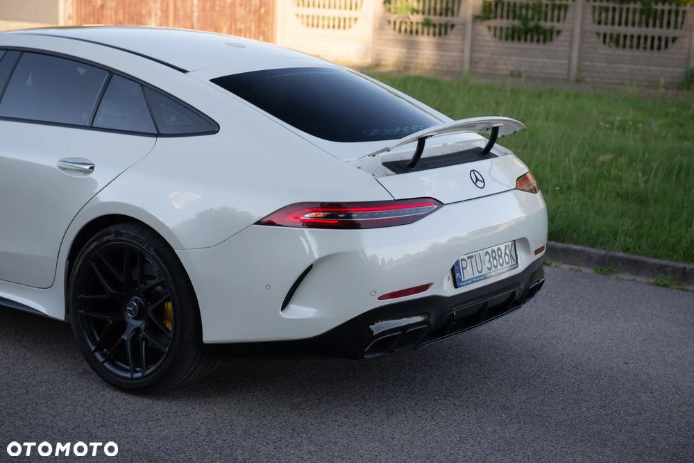 Mercedes-Benz AMG GT 63 S 4Matic+ Speedshift MCT 9G - 12