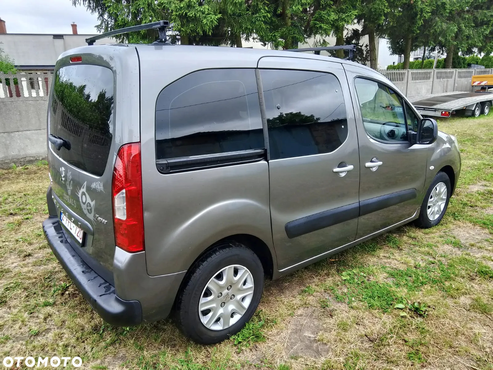 Peugeot Partner Tepee 90 Family - 11