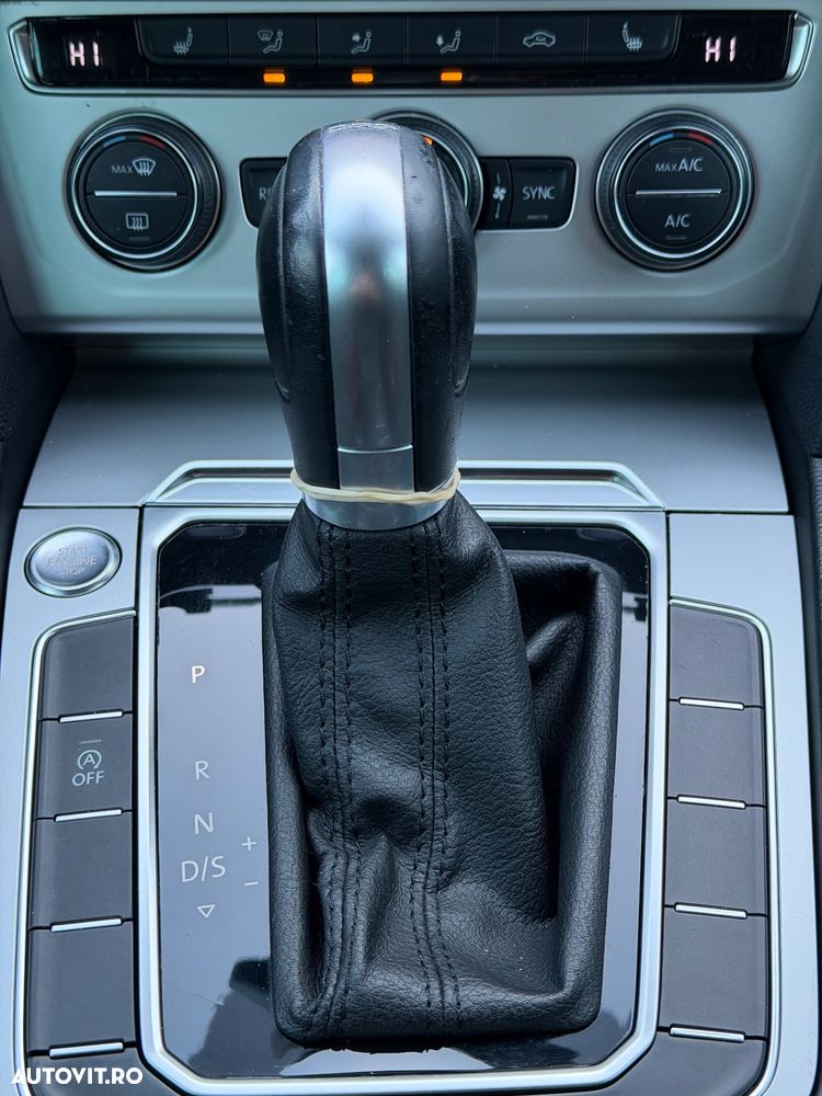 Volkswagen Passat 2.0 TDI SCR DSG Trendline - 28