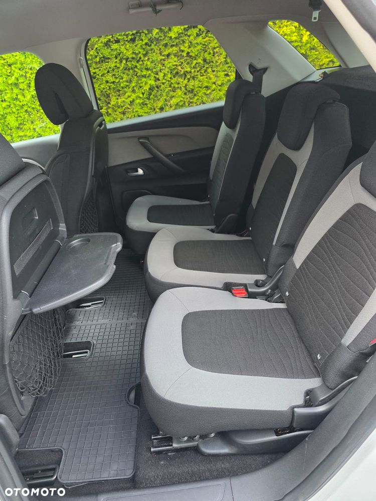 Citroën C4 Picasso 2.0 HDi FAP Exclusive - 16