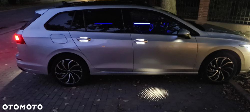 Volkswagen Golf - 11