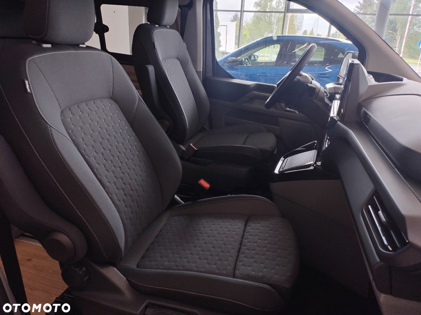 Ford Transit Custom - 11
