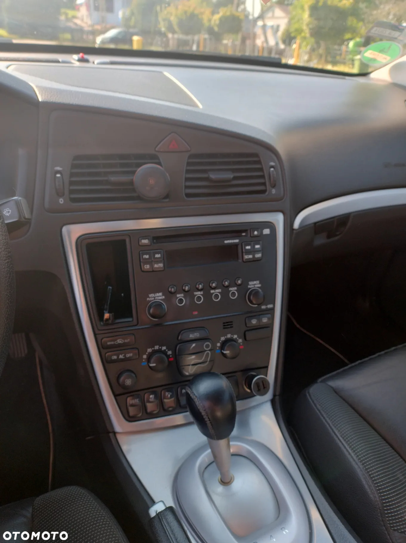 Volvo S60 2.4 - 8