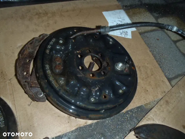 bęben bębny osłona tarcza kotwiczna cylinderek piasta łożysko czop tylne zawieszenie fabia polo ibiza passat b5 jak nowe oryginaał - 2