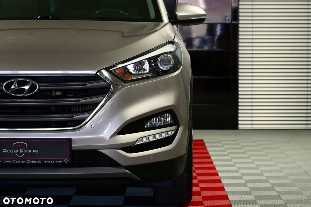 Hyundai Tucson 1.7 CRDI BlueDrive Style 2WD - 34