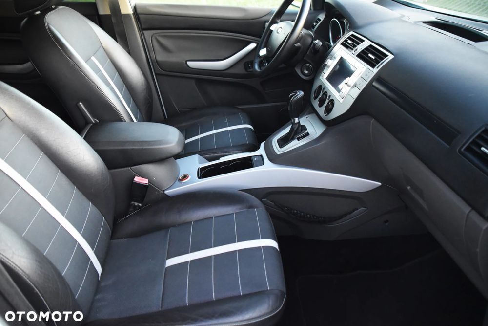 Ford Kuga 2.5 4x4 White Magic - 14