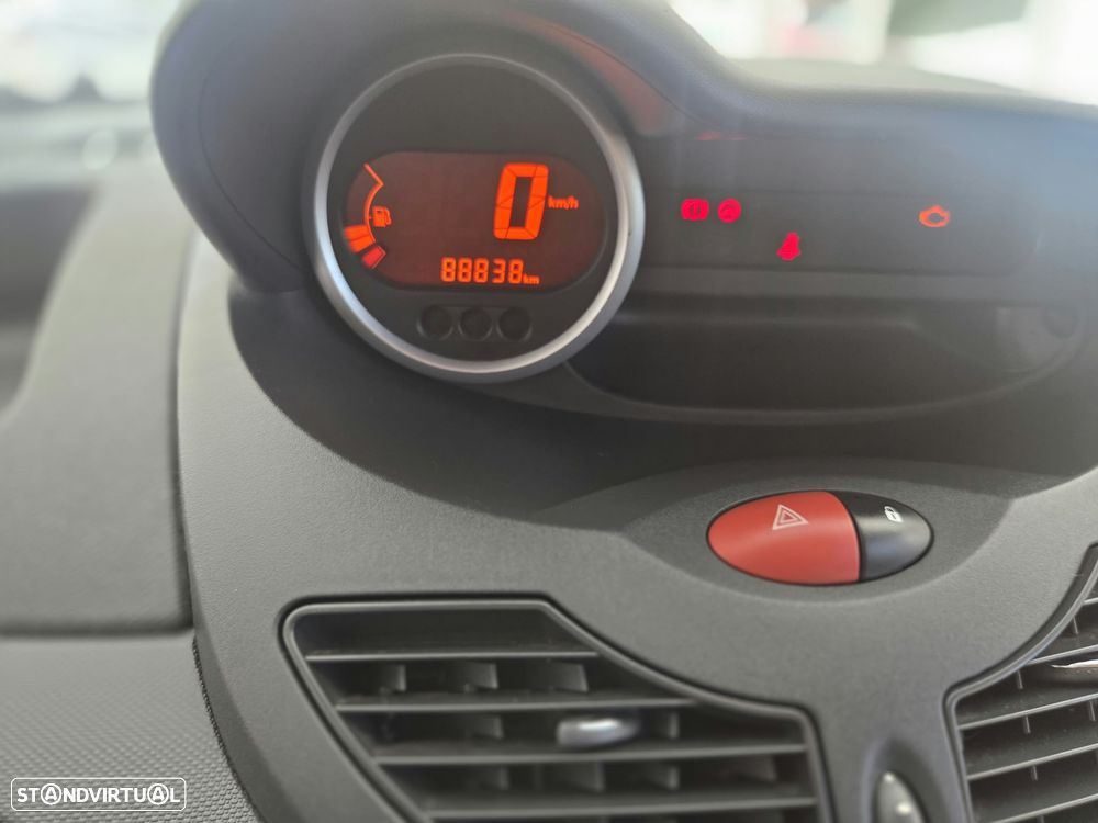 Renault Twingo 1.2 16V Dynamique - 12