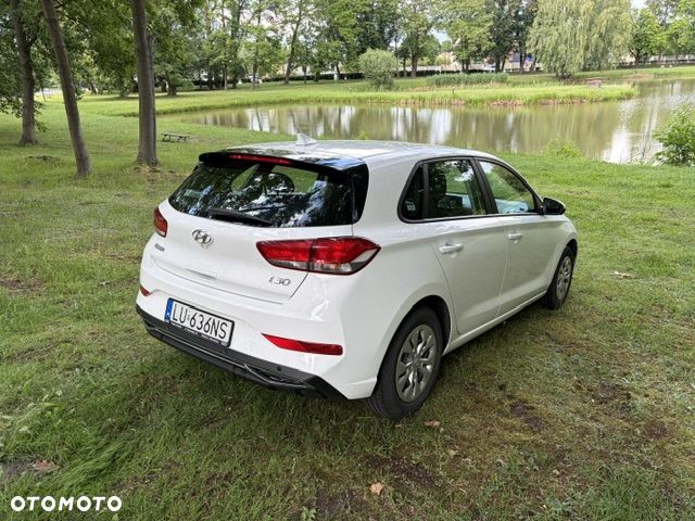 Hyundai i30 1.5 DPI Modern - 6