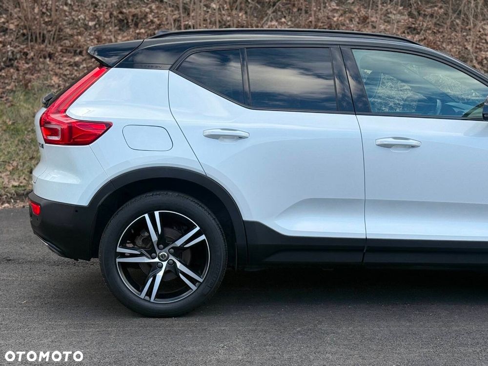 Volvo XC 40 T5 AWD R-Design - 14