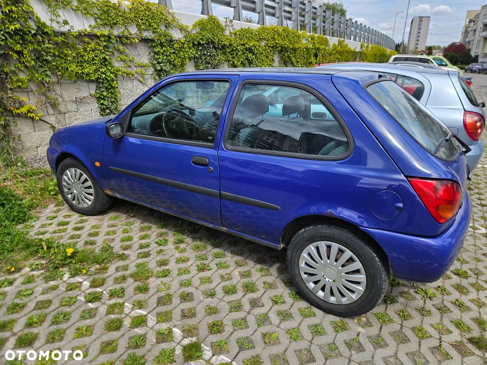 Ford Fiesta 1.8 D Fun - 5