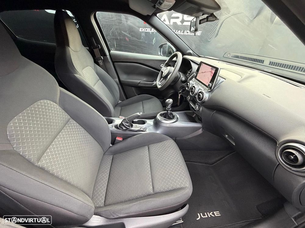 Nissan Juke 1.0 DIG-T N-Connecta - 17