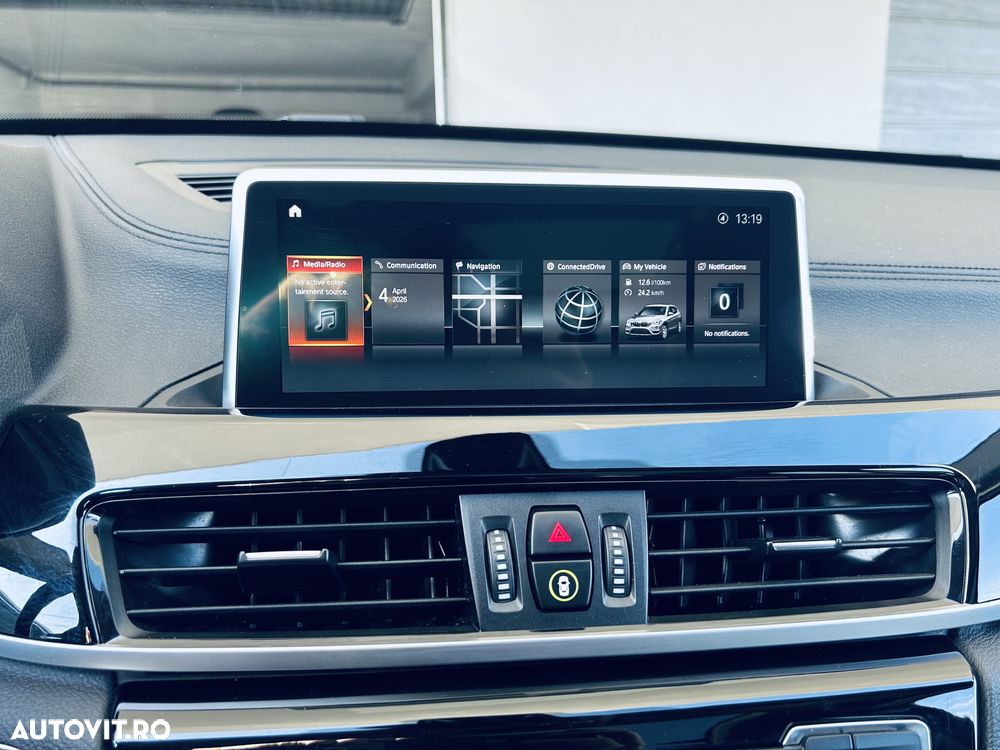 BMW X1 xDrive20i AT - 14