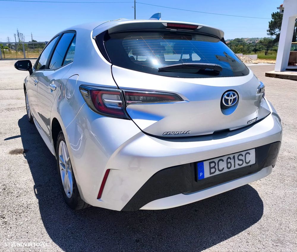 Toyota Corolla 1.8 Hybrid Comfort - 4