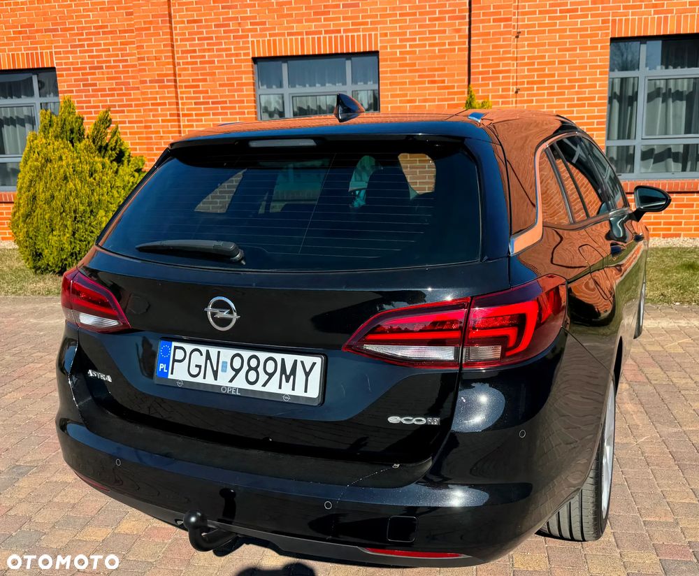 Opel Astra 1.6 CDTI Cosmo - 27