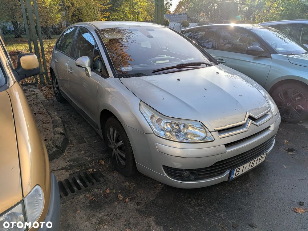 Citroen C4 2007 photo 4
