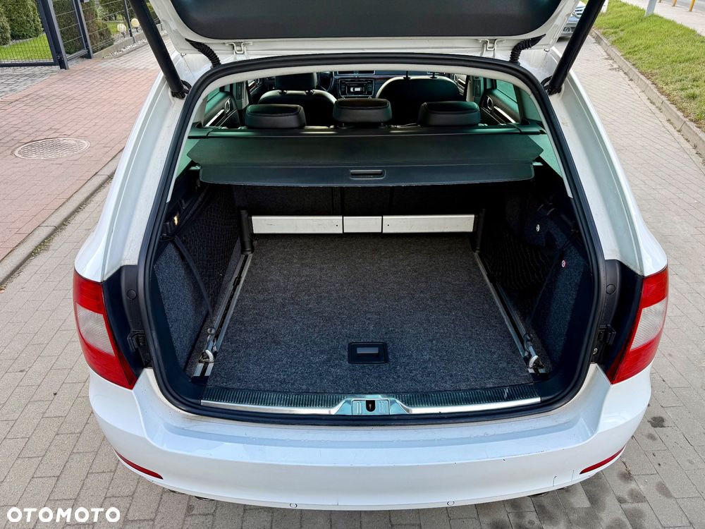 Skoda Superb 2.0 TSI DSG Exclusive - 13