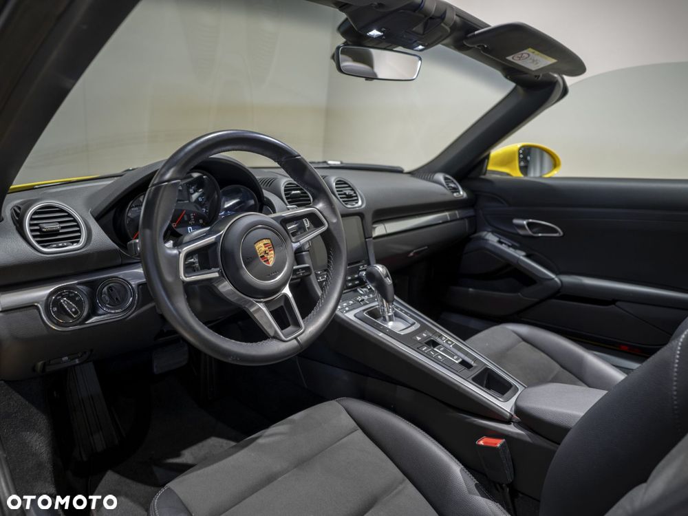 Porsche 718 Boxster - 15