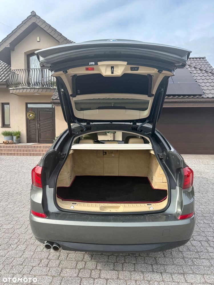 BMW 5GT 530d xDrive Luxury Line - 7