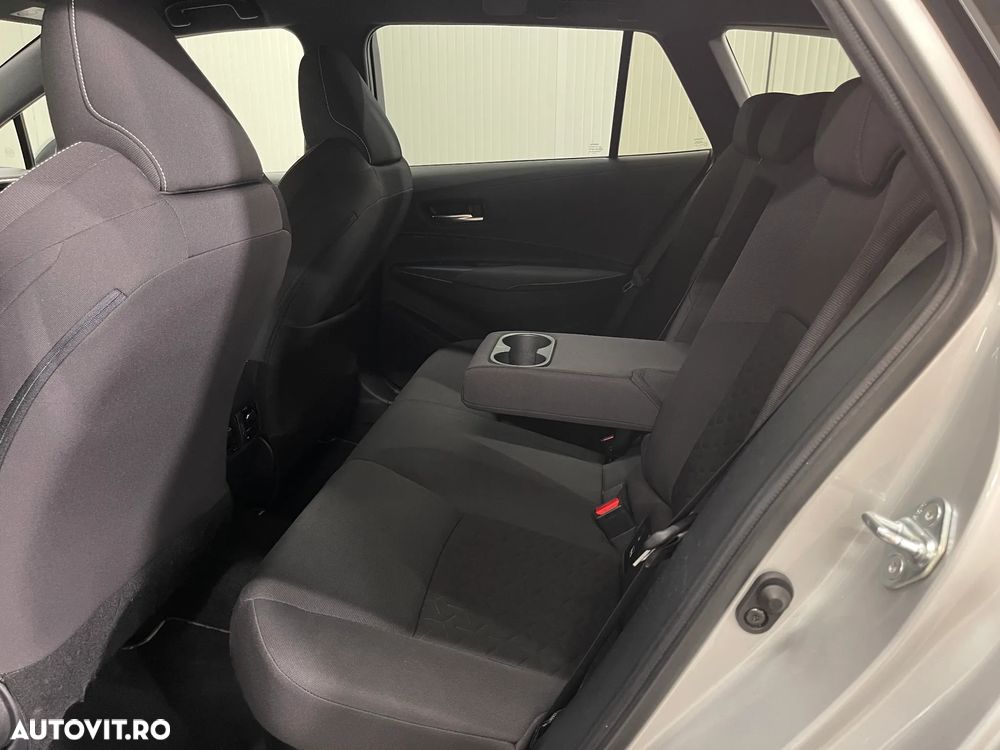 Toyota Corolla 2.0 HSD TS Exclusive - 11