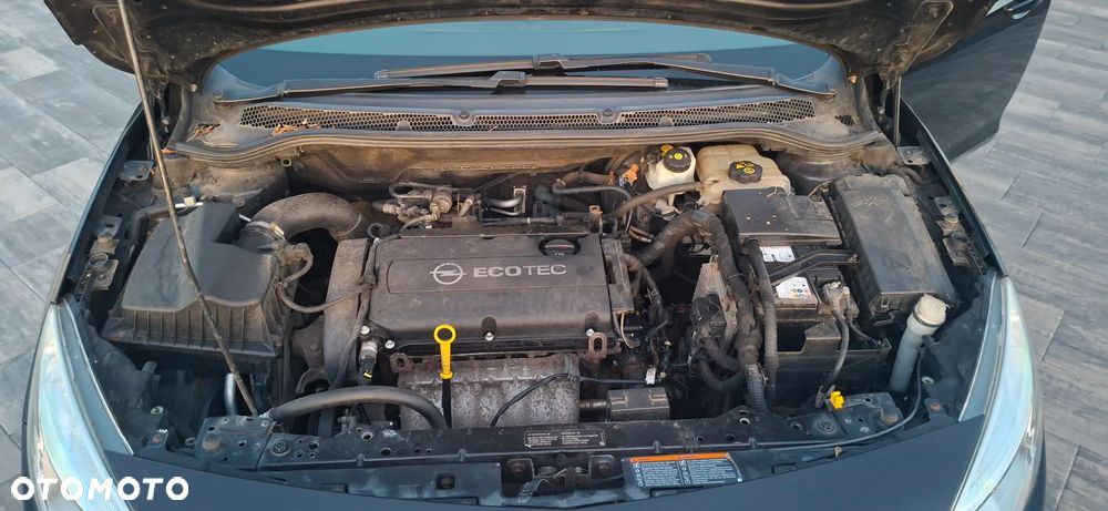 Opel Astra 1.6 Color Edition - 36