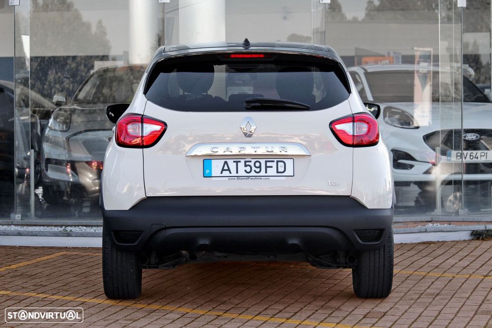 Renault Captur 1.2 TCe Exclusive EDC - 6