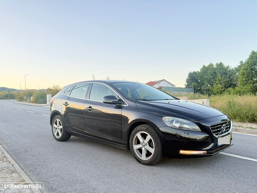 Volvo V40 1.6 D2 Eco Momentum - 3